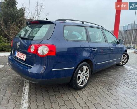 Синий Фольксваген Пассат, объемом двигателя 1.97 л и пробегом 307 тыс. км за 4900 $, фото 2 на Automoto.ua