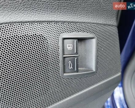 Синій Фольксваген Пассат, об'ємом двигуна 1.97 л та пробігом 320 тис. км за 6999 $, фото 89 на Automoto.ua