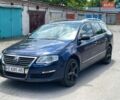 Синий Фольксваген Пассат, объемом двигателя 1.4 л и пробегом 357 тыс. км за 3300 $, фото 1 на Automoto.ua