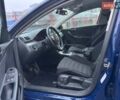 Синий Фольксваген Пассат, объемом двигателя 1.97 л и пробегом 307 тыс. км за 4900 $, фото 6 на Automoto.ua