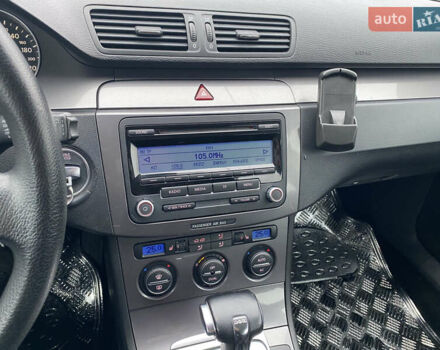 Синий Фольксваген Пассат, объемом двигателя 1.4 л и пробегом 141 тыс. км за 7150 $, фото 27 на Automoto.ua