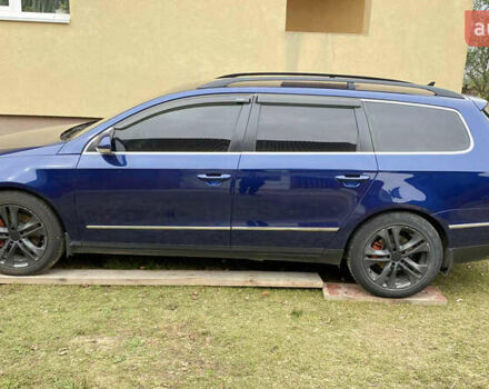 Синий Фольксваген Пассат, объемом двигателя 2 л и пробегом 350 тыс. км за 7100 $, фото 3 на Automoto.ua