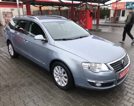 Синій Фольксваген Пассат, об'ємом двигуна 1.8 л та пробігом 167 тис. км за 7500 $, фото 3 на Automoto.ua