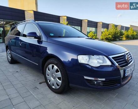 Синий Фольксваген Пассат, объемом двигателя 1.4 л и пробегом 240 тыс. км за 6000 $, фото 4 на Automoto.ua