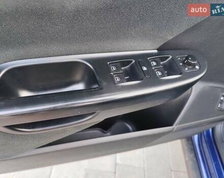 Синий Фольксваген Пассат, объемом двигателя 1.4 л и пробегом 240 тыс. км за 6000 $, фото 26 на Automoto.ua