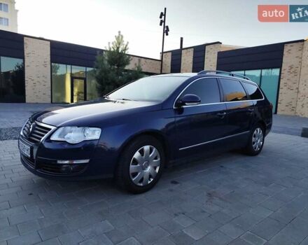 Синий Фольксваген Пассат, объемом двигателя 1.4 л и пробегом 240 тыс. км за 6000 $, фото 18 на Automoto.ua
