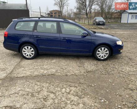 Синий Фольксваген Пассат, объемом двигателя 1.4 л и пробегом 141 тыс. км за 7150 $, фото 4 на Automoto.ua