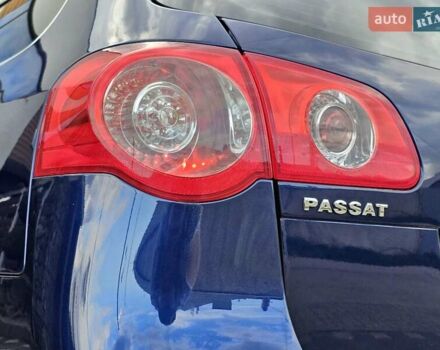 Синій Фольксваген Пассат, об'ємом двигуна 1.97 л та пробігом 320 тис. км за 6999 $, фото 26 на Automoto.ua
