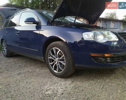 Синий Фольксваген Пассат, объемом двигателя 1.4 л и пробегом 263 тыс. км за 5600 $, фото 13 на Automoto.ua