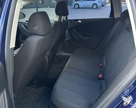 Синій Фольксваген Пассат, об'ємом двигуна 1.6 л та пробігом 271 тис. км за 7600 $, фото 4 на Automoto.ua