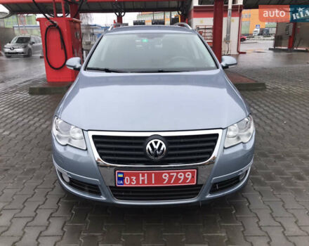 Синій Фольксваген Пассат, об'ємом двигуна 1.8 л та пробігом 167 тис. км за 7500 $, фото 1 на Automoto.ua