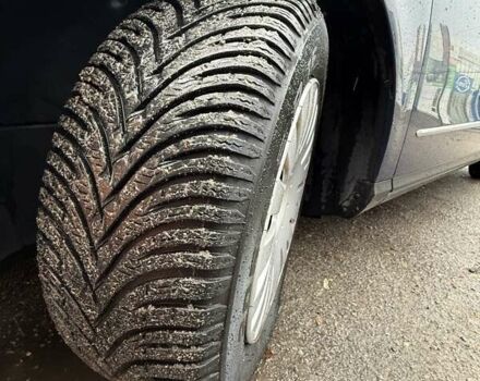 Синий Фольксваген Пассат, объемом двигателя 1.4 л и пробегом 247 тыс. км за 7800 $, фото 5 на Automoto.ua