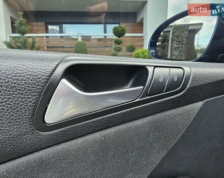 Синій Фольксваген Пассат, об'ємом двигуна 1.97 л та пробігом 320 тис. км за 6999 $, фото 92 на Automoto.ua