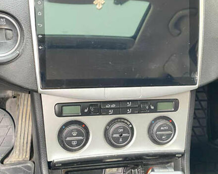 Синий Фольксваген Пассат, объемом двигателя 2 л и пробегом 350 тыс. км за 7100 $, фото 16 на Automoto.ua