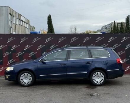 Синий Фольксваген Пассат, объемом двигателя 1.4 л и пробегом 247 тыс. км за 7800 $, фото 4 на Automoto.ua