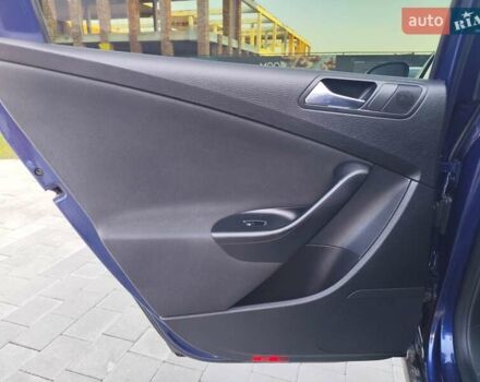 Синий Фольксваген Пассат, объемом двигателя 1.4 л и пробегом 240 тыс. км за 6000 $, фото 27 на Automoto.ua