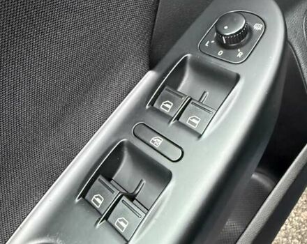 Синий Фольксваген Пассат, объемом двигателя 1.4 л и пробегом 247 тыс. км за 7800 $, фото 17 на Automoto.ua