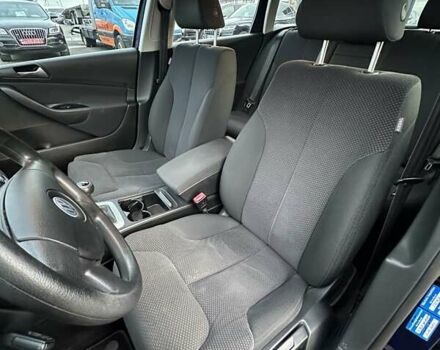 Синий Фольксваген Пассат, объемом двигателя 1.4 л и пробегом 248 тыс. км за 6950 $, фото 18 на Automoto.ua