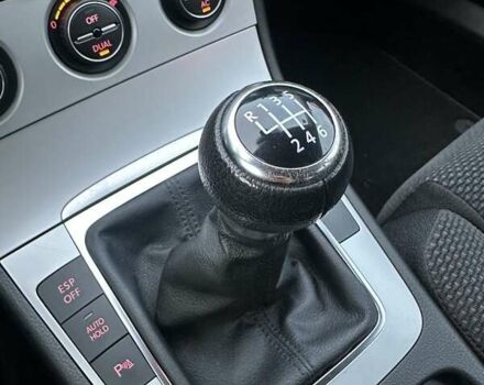 Синий Фольксваген Пассат, объемом двигателя 1.4 л и пробегом 248 тыс. км за 6950 $, фото 34 на Automoto.ua