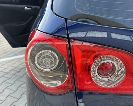 Синій Фольксваген Пассат, об'ємом двигуна 1.6 л та пробігом 271 тис. км за 7600 $, фото 19 на Automoto.ua