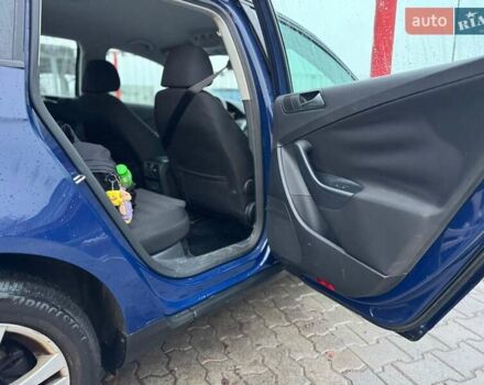 Синий Фольксваген Пассат, объемом двигателя 1.97 л и пробегом 307 тыс. км за 4900 $, фото 7 на Automoto.ua