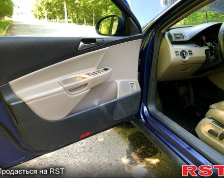 Синий Фольксваген Пассат, объемом двигателя 1.4 л и пробегом 293 тыс. км за 5300 $, фото 7 на Automoto.ua