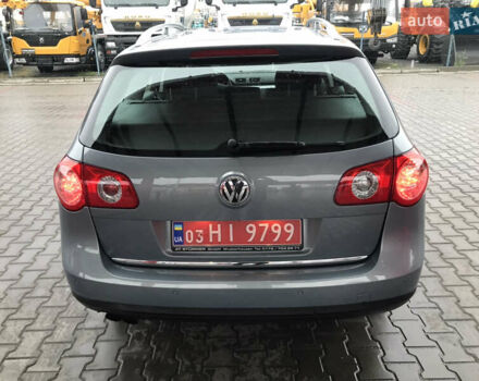 Синій Фольксваген Пассат, об'ємом двигуна 1.8 л та пробігом 167 тис. км за 7500 $, фото 8 на Automoto.ua