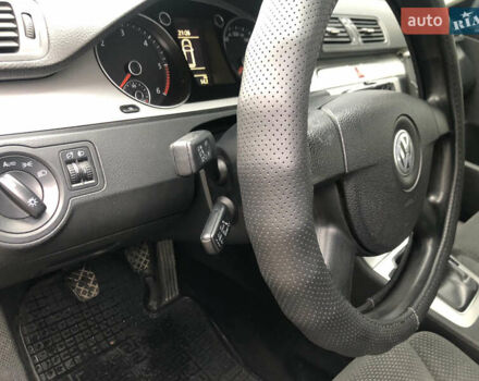 Синій Фольксваген Пассат, об'ємом двигуна 1.97 л та пробігом 302 тис. км за 6500 $, фото 27 на Automoto.ua