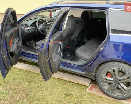 Синий Фольксваген Пассат, объемом двигателя 2 л и пробегом 350 тыс. км за 7100 $, фото 11 на Automoto.ua