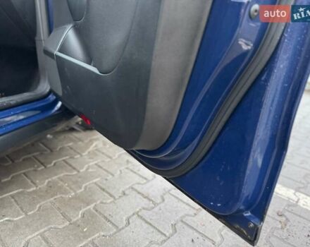 Синий Фольксваген Пассат, объемом двигателя 1.97 л и пробегом 307 тыс. км за 4900 $, фото 10 на Automoto.ua