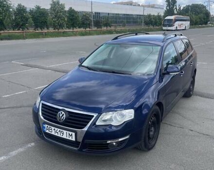 Синий Фольксваген Пассат, объемом двигателя 1.4 л и пробегом 255 тыс. км за 6300 $, фото 2 на Automoto.ua