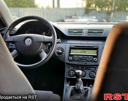 Синий Фольксваген Пассат, объемом двигателя 1.4 л и пробегом 219 тыс. км за 7000 $, фото 5 на Automoto.ua