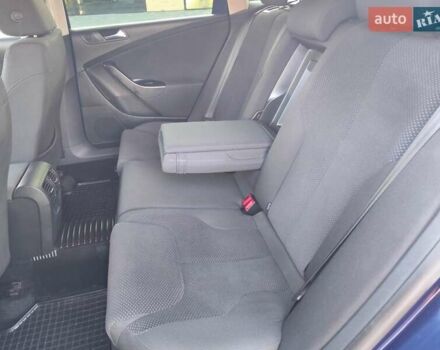 Синий Фольксваген Пассат, объемом двигателя 1.4 л и пробегом 240 тыс. км за 6000 $, фото 28 на Automoto.ua