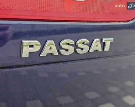 Синій Фольксваген Пассат, об'ємом двигуна 1.97 л та пробігом 320 тис. км за 6999 $, фото 87 на Automoto.ua