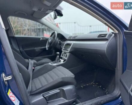 Синий Фольксваген Пассат, объемом двигателя 1.97 л и пробегом 307 тыс. км за 4900 $, фото 5 на Automoto.ua