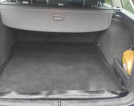 Синий Фольксваген Пассат, объемом двигателя 1.6 л и пробегом 310 тыс. км за 5500 $, фото 19 на Automoto.ua