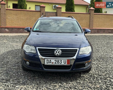 Синий Фольксваген Пассат, объемом двигателя 1.4 л и пробегом 216 тыс. км за 6990 $, фото 1 на Automoto.ua