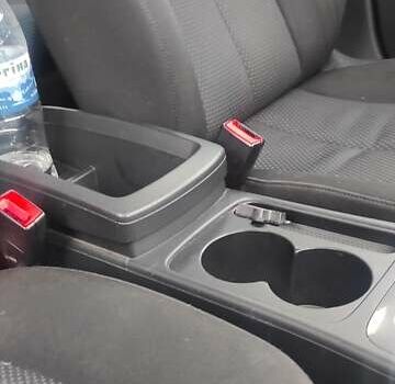 Синий Фольксваген Пассат, объемом двигателя 1.6 л и пробегом 310 тыс. км за 5500 $, фото 9 на Automoto.ua