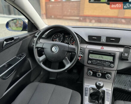 Синий Фольксваген Пассат, объемом двигателя 1.4 л и пробегом 216 тыс. км за 6990 $, фото 30 на Automoto.ua