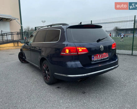 Синій Фольксваген Пассат, об'ємом двигуна 2 л та пробігом 270 тис. км за 9599 $, фото 3 на Automoto.ua