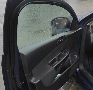 Синий Фольксваген Пассат, объемом двигателя 1.6 л и пробегом 310 тыс. км за 5500 $, фото 23 на Automoto.ua