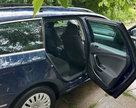 Синий Фольксваген Пассат, объемом двигателя 2 л и пробегом 310 тыс. км за 7200 $, фото 3 на Automoto.ua