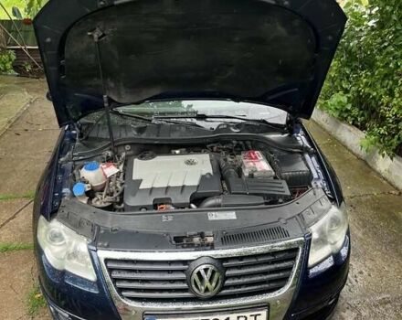 Синий Фольксваген Пассат, объемом двигателя 2 л и пробегом 310 тыс. км за 7200 $, фото 5 на Automoto.ua