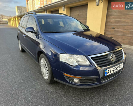 Синий Фольксваген Пассат, объемом двигателя 2 л и пробегом 260 тыс. км за 6990 $, фото 2 на Automoto.ua
