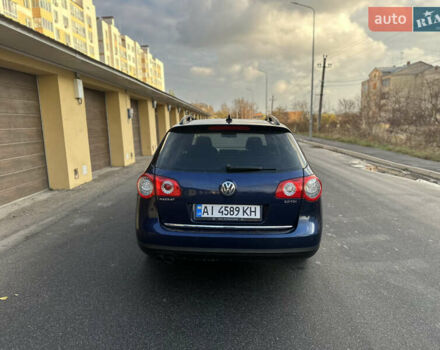 Синий Фольксваген Пассат, объемом двигателя 2 л и пробегом 260 тыс. км за 6990 $, фото 5 на Automoto.ua