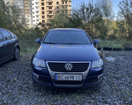 Синій Фольксваген Пассат, об'ємом двигуна 1.97 л та пробігом 299 тис. км за 8400 $, фото 4 на Automoto.ua