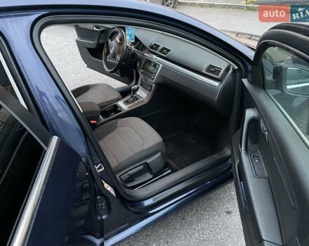 Синій Фольксваген Пассат, об'ємом двигуна 2 л та пробігом 270 тис. км за 9599 $, фото 9 на Automoto.ua