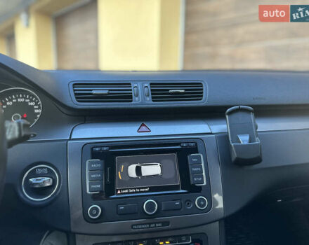 Синий Фольксваген Пассат, объемом двигателя 2 л и пробегом 260 тыс. км за 6990 $, фото 18 на Automoto.ua