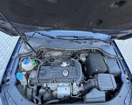 Синий Фольксваген Пассат, объемом двигателя 1.39 л и пробегом 224 тыс. км за 8700 $, фото 11 на Automoto.ua