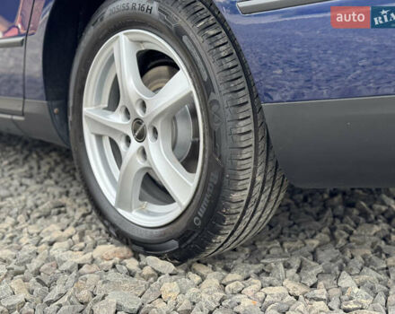 Синий Фольксваген Пассат, объемом двигателя 1.4 л и пробегом 216 тыс. км за 6990 $, фото 19 на Automoto.ua